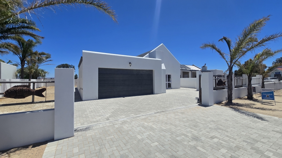 3 Bedroom Property for Sale in Laaiplek Western Cape